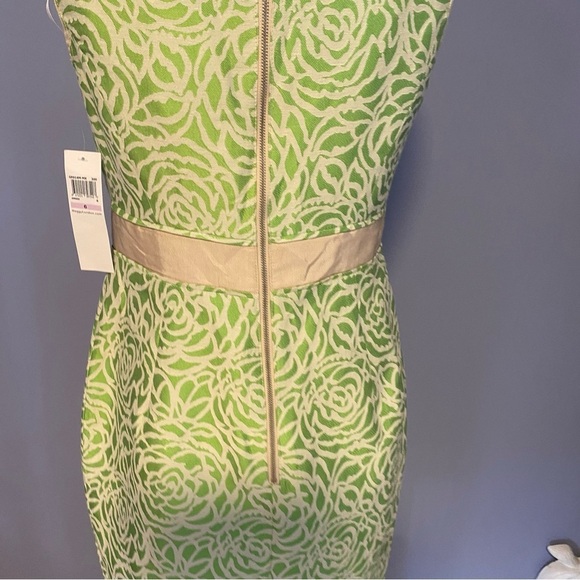 NWT Maggy London Green & Cream Floral Dress | Size 6 - Picture 6 of 11